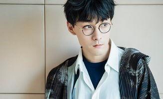 娱乐吃瓜男星,揭秘吃瓜男星背后的故事