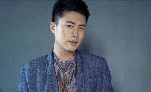 娱乐吃瓜男星,揭秘吃瓜男星背后的故事